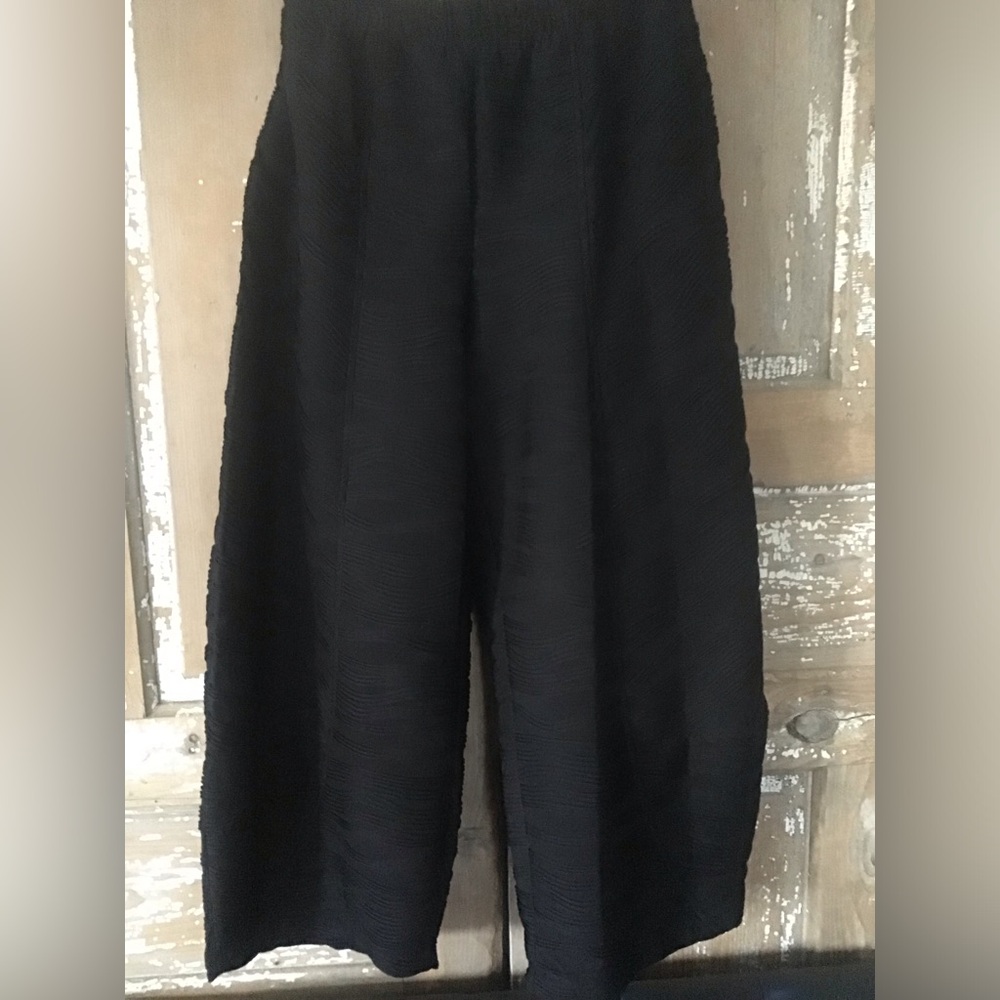 Moon Light Black Lantern Crop Pant Textured Fabric Size Large Pockets - Picture 4 of 10